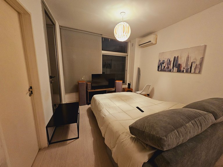 2 Ambientes de Ensueño en Recoleta: Amplitud y Belleza en Ca