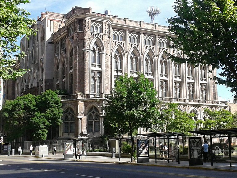 2 Ambientes de Ensueño en Recoleta: Amplitud y Belleza en Ca