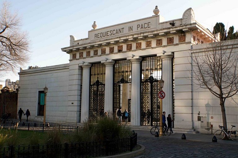 2 Ambientes de Ensueño en Recoleta: Amplitud y Belleza en Ca