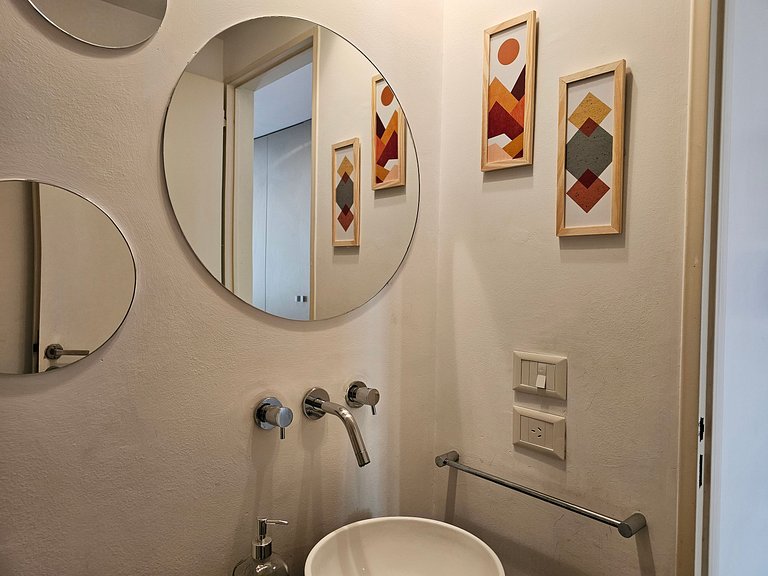 2 Ambientes de Ensueño en Recoleta: Amplitud y Belleza en Ca