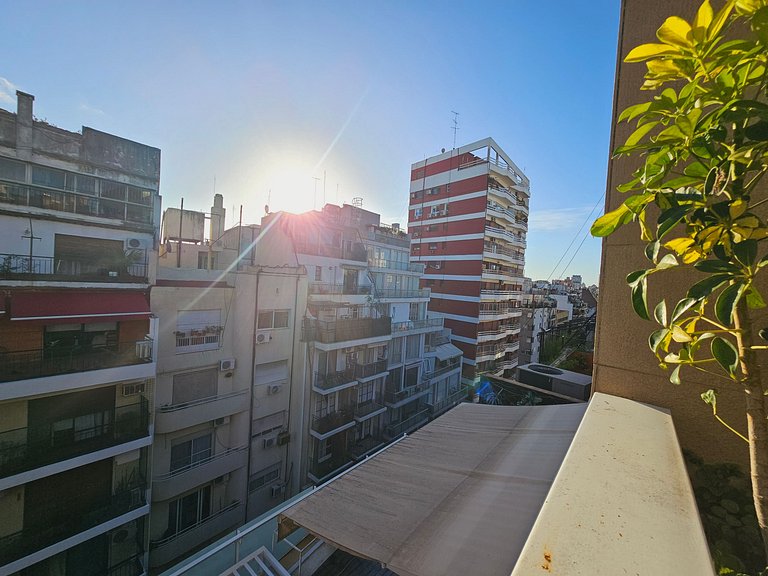 2 Ambientes de Ensueño en Recoleta: Amplitud y Belleza en Ca